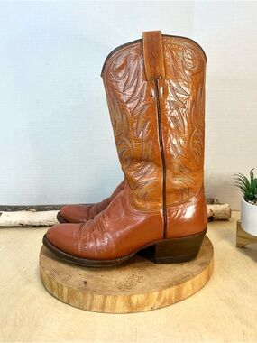 Vintage Nocona "Spain Era" 9017 Leather Cowboy Boots - Men’s 8D